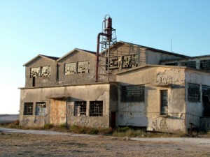 IF_Blog_Abandoned-factory